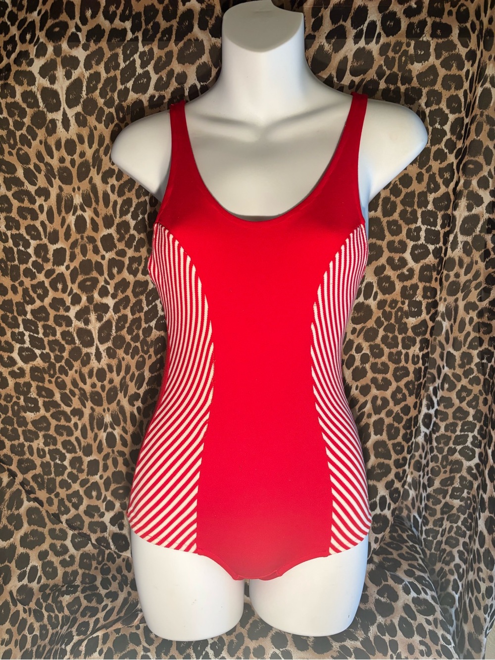Red Scoop Neck Women’s One-Piece Swimsuit